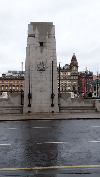 2019-04-26-1514_Besøg-i-Glasgow-og-Katedral_-