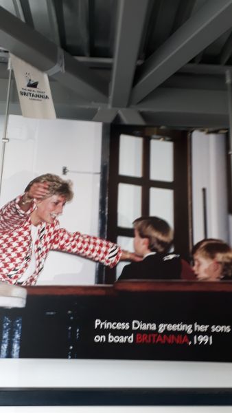 2019-04-28-1018_Besøg-på-Kongeskibey-Britania_-