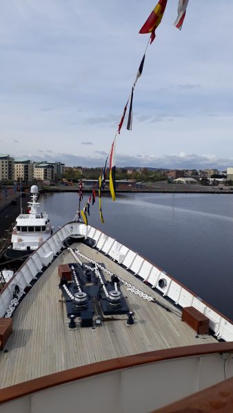 2019-04-28-1019_Besøg-på-Kongeskibey-Britania_-