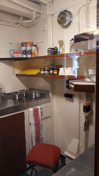 2019-04-28-1028_Besøg-på-Kongeskibey-Britania_-_3