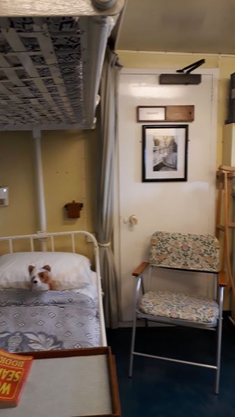 2019-04-28-1120_Besøg-på-Kongeskibey-Britania_-