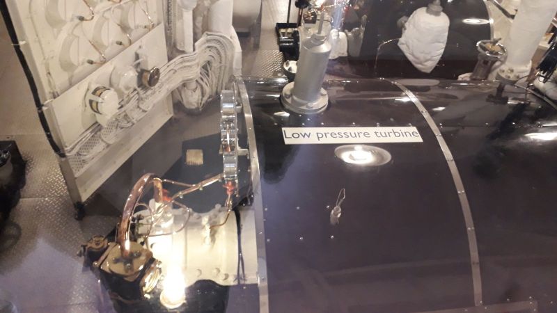 2019-04-28-1129_Besøg-på-Kongeskibey-Britania_-_2
