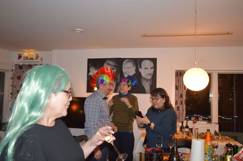 2019-12-31-2144_Juliane-Burmeister-Mina-Hessler-Isobosethsen-Peter-Isbosethsen-Sebastian-Hessler-Isbosethsen