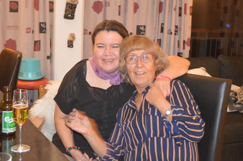 2020-01-01-0338_Anna-Hessler-Labansen-Sofie-Potter