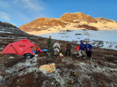 2021-05-29-2240_Aili-Lage-Labansen-Anna-Hessler-Labansen-Emily-Kasper-Skaare-Klaus-Lage-Labansen-Maren-Mikkels