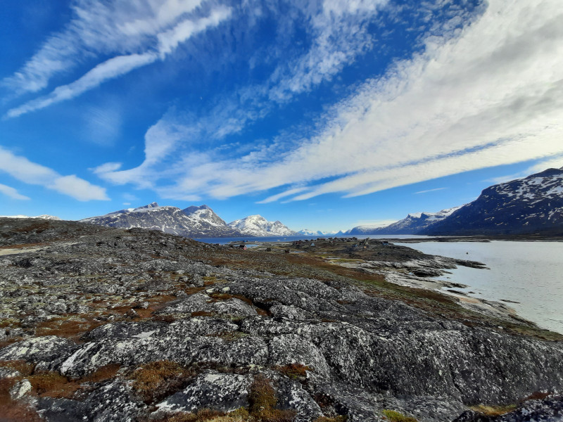 Miniferie inde i Nuuk fjorden. Pause i Qoornoq på vej mod Ujarassuit