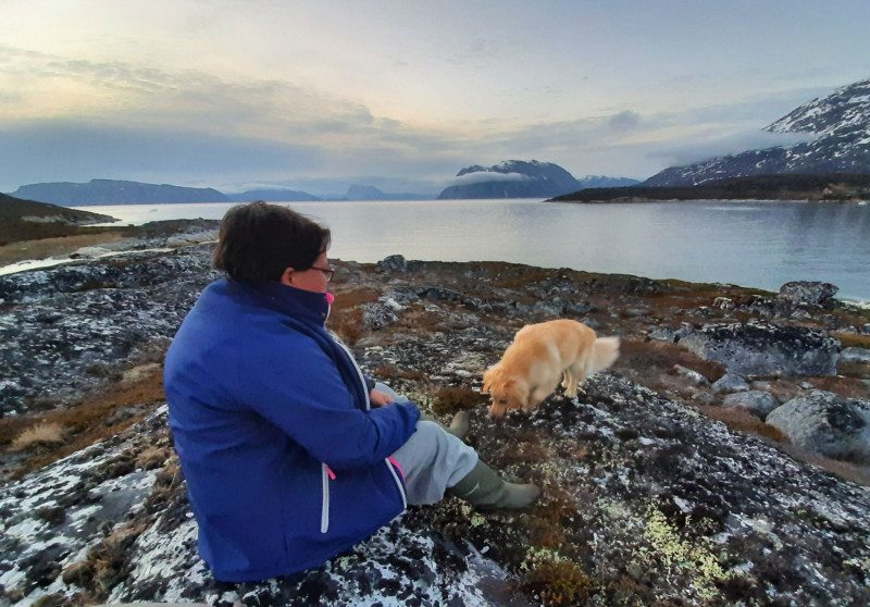 Miniferie inde i Nuuk fjorden. Pause i Qoornoq på vej mod Ujarassuit