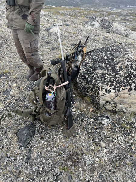 Moskusjagt i Kangerlussuaq 2021. Fangede 2 store dyr. Alu, Maren og Søren afsted. Mødtes med Kim og Jaaku.