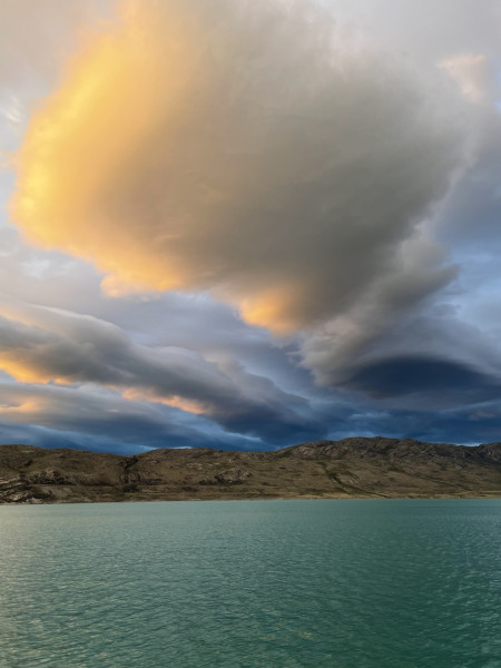 Moskusjagt i Kangerlussuaq 2021. Fangede 2 store dyr. Alu, Maren og Søren afsted. Mødtes med Kim og Jaaku.