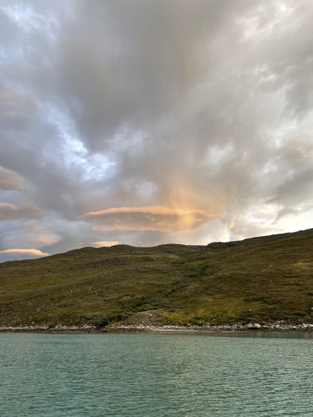 Moskusjagt i Kangerlussuaq 2021. Fangede 2 store dyr. Alu, Maren og Søren afsted. Mødtes med Kim og Jaaku.