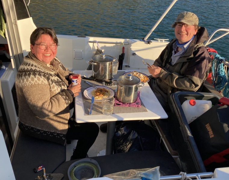 Aftensmad i Maru
